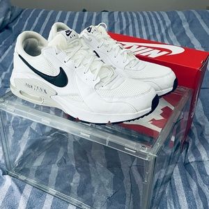 Nike air max excee